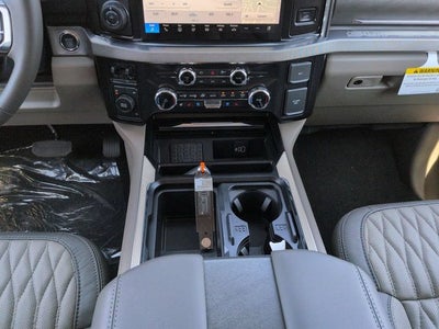 2027 Ford F-450SD Platinum DRW