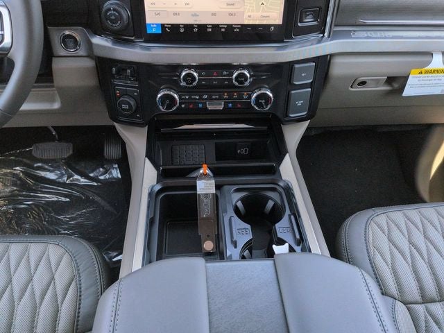 2027 Ford F-450SD Platinum DRW