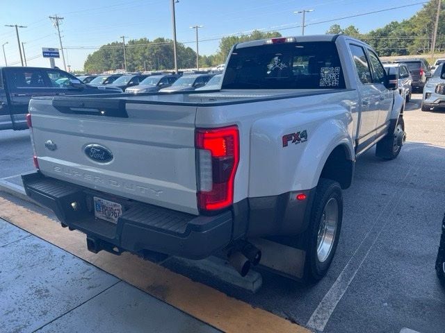 2017 Ford F-450SD King Ranch DRW 4WD FX4