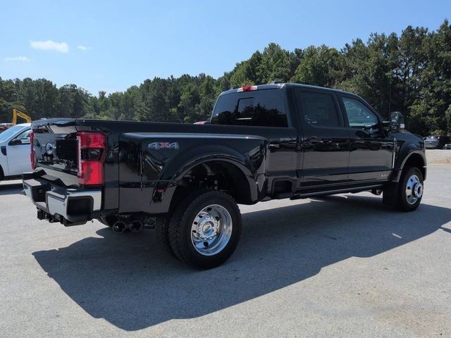 2026 Ford F-450SD Lariat DRW