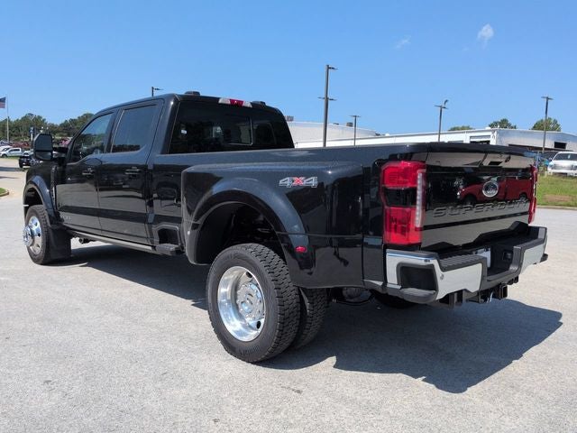 2026 Ford F-450SD Lariat DRW