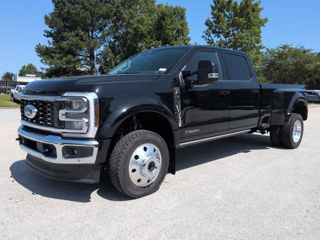 2026 Ford F-450SD Lariat DRW