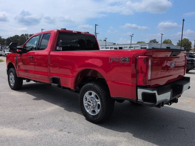 2027 Ford F-350SD XLT