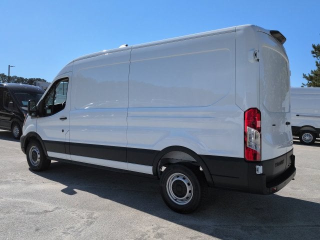 2027 Ford Transit-250 Base