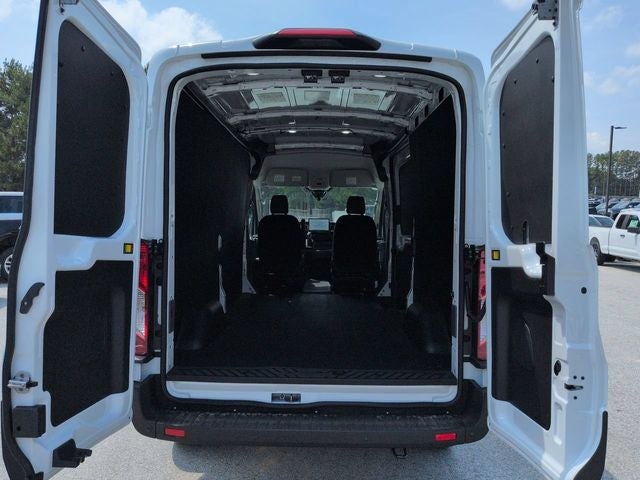 2027 Ford Transit-250 Base