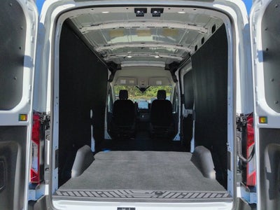 2027 Ford Transit-250 Base