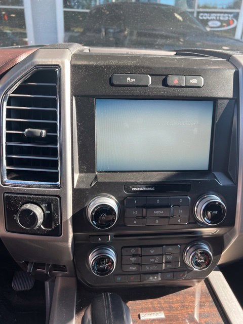 2015 Ford F-150 Platinum