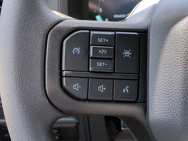 2025 Ford F-150 STX cc