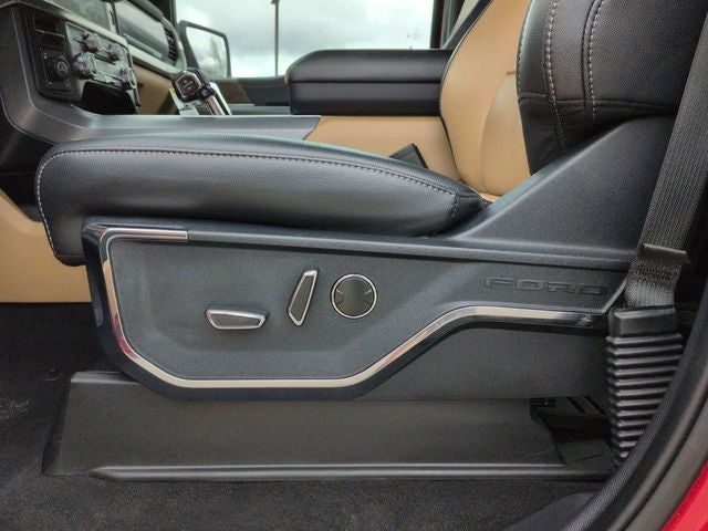 2023 Ford F-150 Lariat 4WD FX4