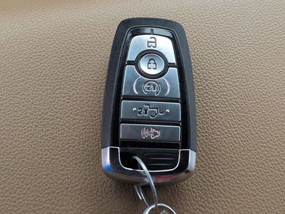 2023 Ford F-150 Lariat 4WD FX4
