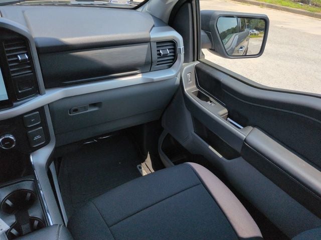 2022 Ford F-150 XLT 4WD FX4