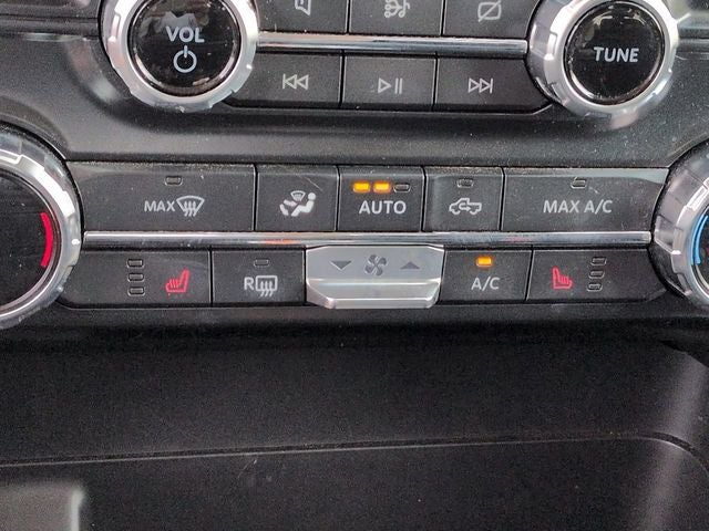 2022 Ford F-150 XLT 4WD FX4