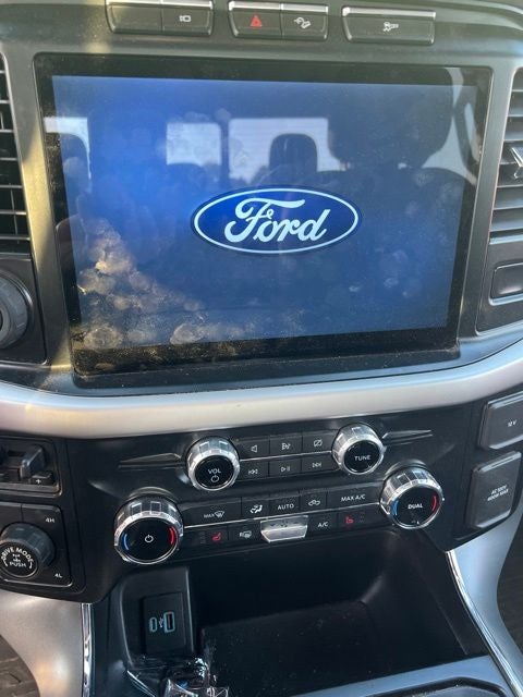 2022 Ford F-150 XLT 4WD FX4