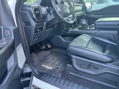 2023 Ford F-150 XLT 4WD FX4