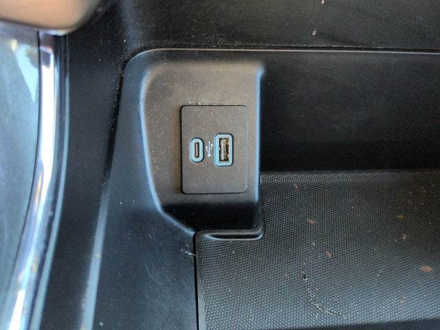 2022 Ford F-150 XLT 4WD FX4