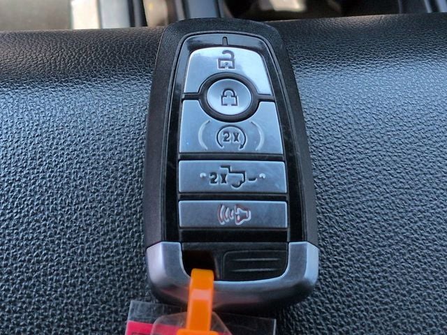 2022 Ford F-150 XLT 4WD FX4