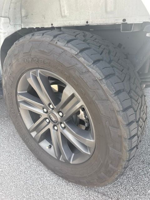 2023 Ford F-150 XLT 4WD Hybrid