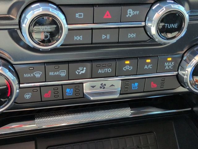 2025 Ford F-150 Raptor 37