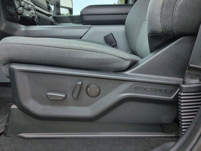 2024 Ford F-150 XLT 4WD FX4