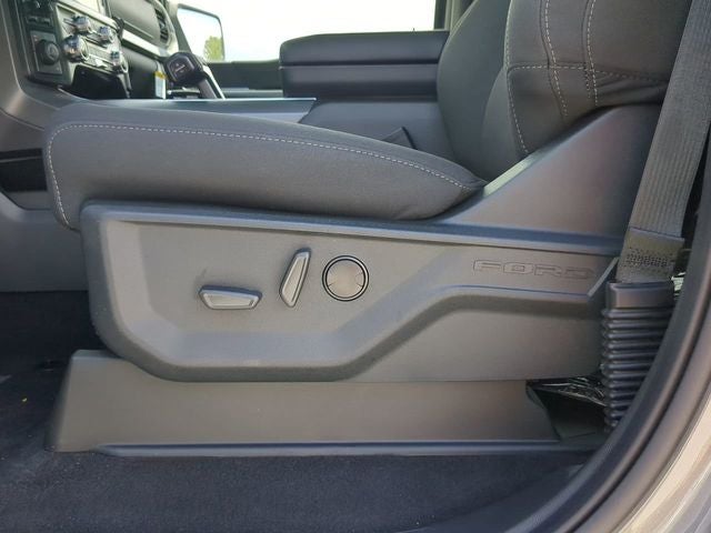 2025 Ford F-150 XLT 4WD