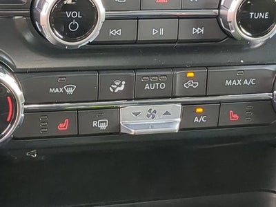 2025 Ford F-150 XLT 4WD