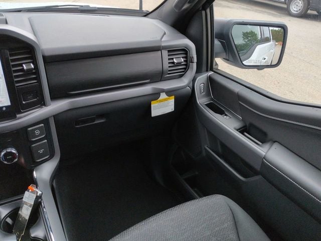 2025 Ford F-150 XLT cc