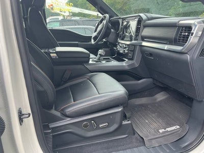 2025 Ford F-150 Lariat 4WD FX4