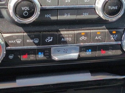 2024 Ford F-150 Lariat 4WD