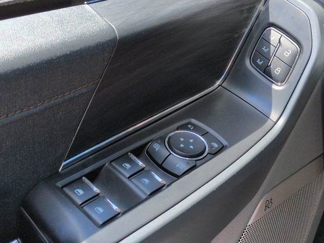 2024 Ford F-150 Lariat 4WD