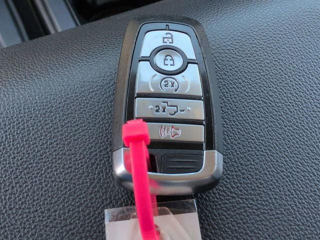 2024 Ford F-150 Lariat 4WD