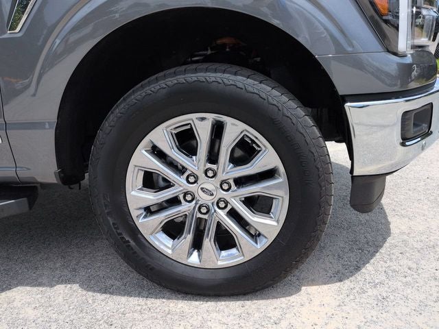 2025 Ford F-150 Lariat 4WD FX4 Hybrid