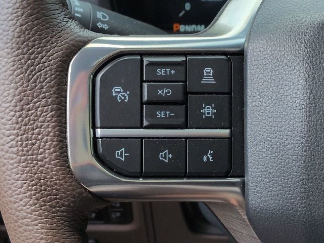 2025 Ford F-150 King Ranch 4WD FX4 Hybrid