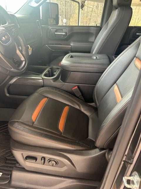 2020 GMC Sierra 2500HD AT4 4WD X31