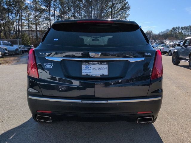 2017 Cadillac XT5 Base