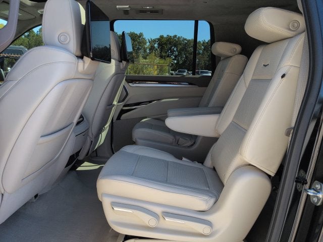 2026 Cadillac Escalade ESV Platinum Edition Sport Onyx 4WD