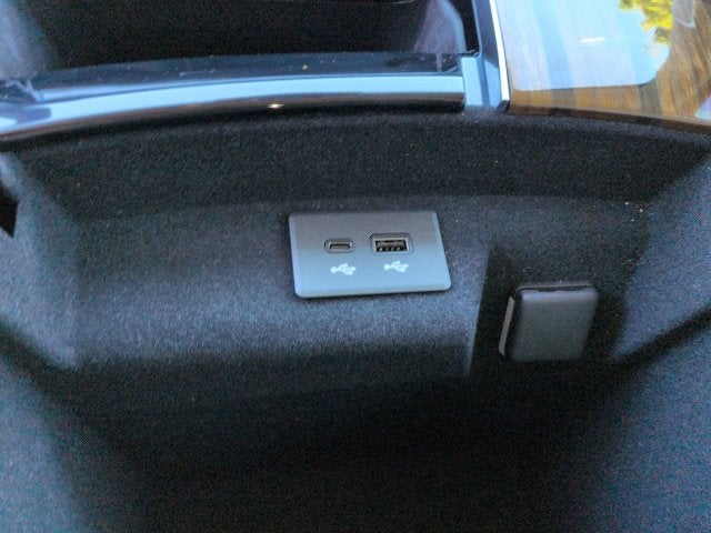 2026 Cadillac Escalade ESV Platinum Edition Sport Onyx 4WD