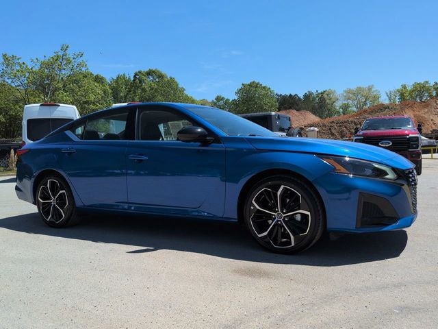 2025 Nissan Altima 2.5 SR
