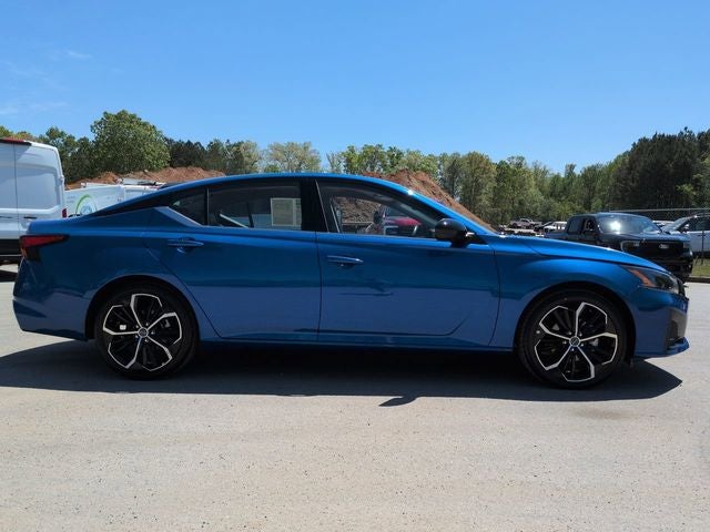 2025 Nissan Altima 2.5 SR