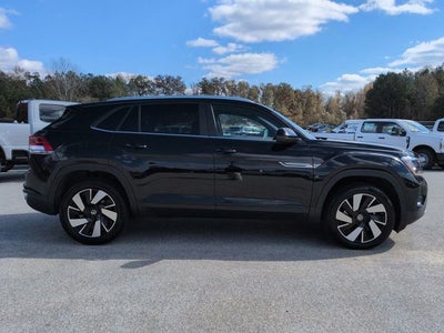 2024 Volkswagen Atlas Cross Sport 2.0T SE w/Technology