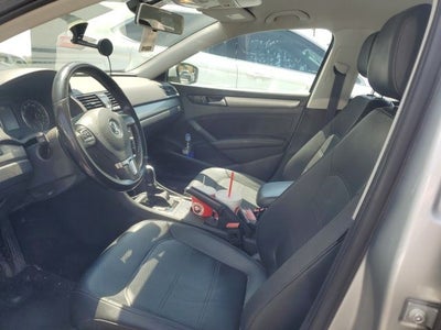 2014 Volkswagen Passat 1.8T Wolfsburg Edition