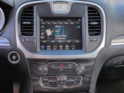 2022 Chrysler 300 Touring