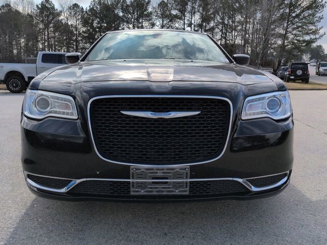 2022 Chrysler 300 Touring