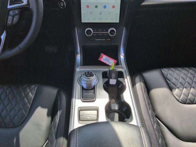 2024 Ford Edge Titanium 4WD