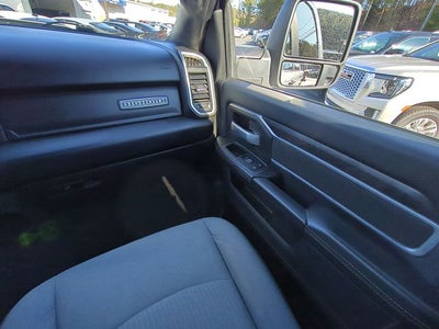 2024 RAM 3500 Big Horn 4WD