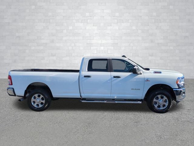 2024 RAM 3500 Big Horn 4WD