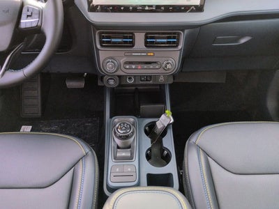 2026 Ford Maverick Lobo High