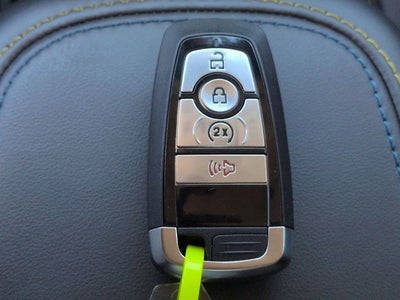 2026 Ford Maverick Lobo High