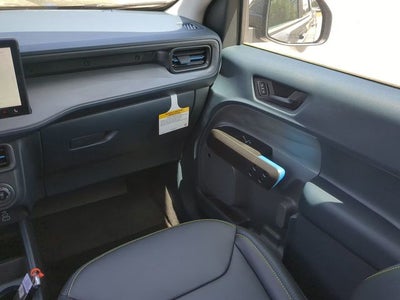 2025 Ford Maverick Lobo