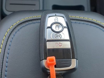 2025 Ford Maverick Lobo