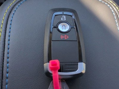 2026 Ford Maverick Lobo Standard